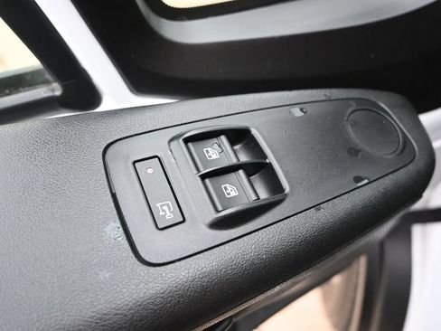 Used 2023 RAM ProMaster 3500 FWD image 11