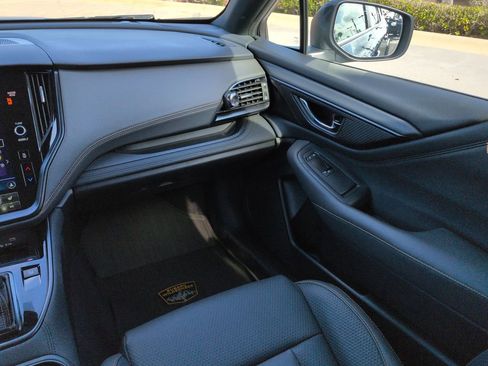 Used 2022 Subaru Outback Wilderness w/ Wilderness Package image 15