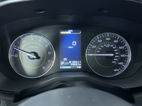 Used 2023 Subaru Crosstrek 2.5i Sport AWD/4WD image 17