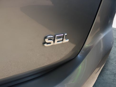 Used 2022 Mitsubishi Outlander SEL AWD/4WD image 37