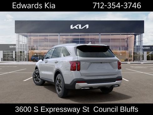 New 2026 Kia Sorento S FWD image 5