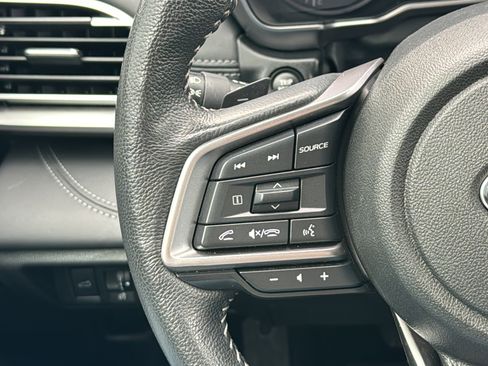 Used 2023 Subaru Outback Limited image 11