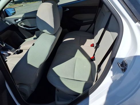 Used 2012 Ford Focus SEL FWD image 11