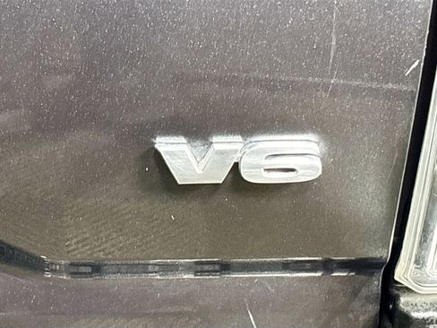 Used 2021 Toyota Tacoma TRD Off-Road image 23