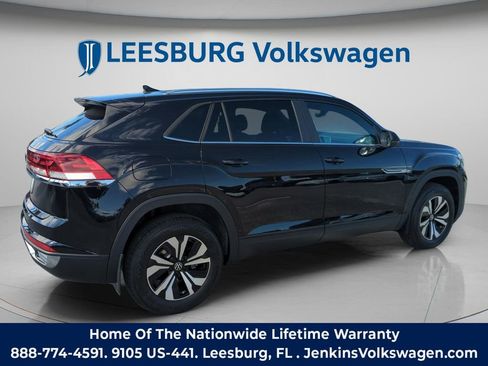 New 2026 Volkswagen Atlas Cross Sport SE image 5