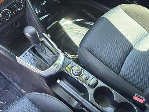 Used 2019 Toyota Yaris LE FWD image 23