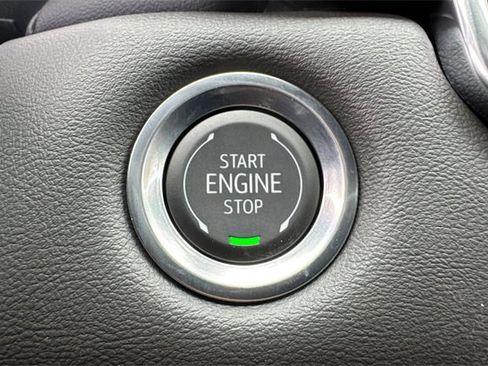 New 2025 GMC Canyon Elevation w/ Convenience Package image 25