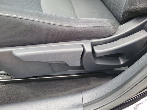 Used 2024 Nissan Sentra SV FWD image 16