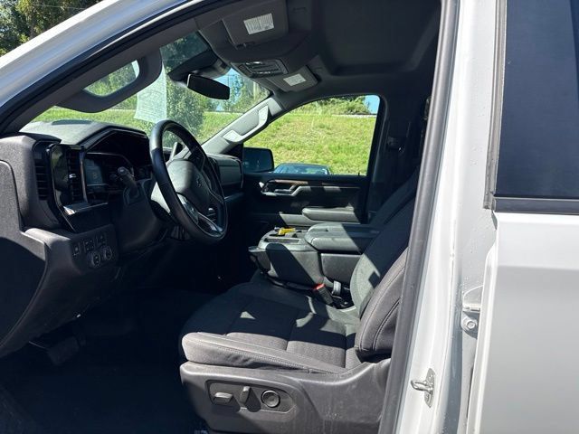 Used 2024 Chevrolet Silverado 1500 RST w/ Z71 Off-Road Package AWD/4WD image 20