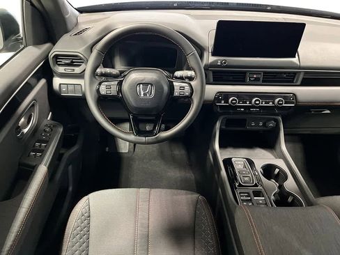 New 2026 Honda Pilot Sport image 16
