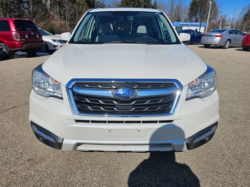 Used 2017 Subaru Forester 2.5i Premium w/ All-Weather Package image 8