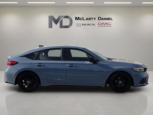 Used 2022 Honda Civic Sport image 6