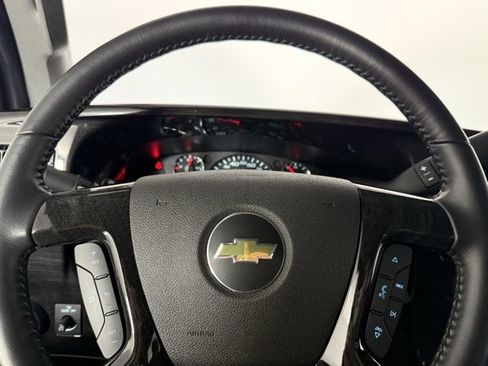 New 2024 Chevrolet Express 2500 Extended image 23