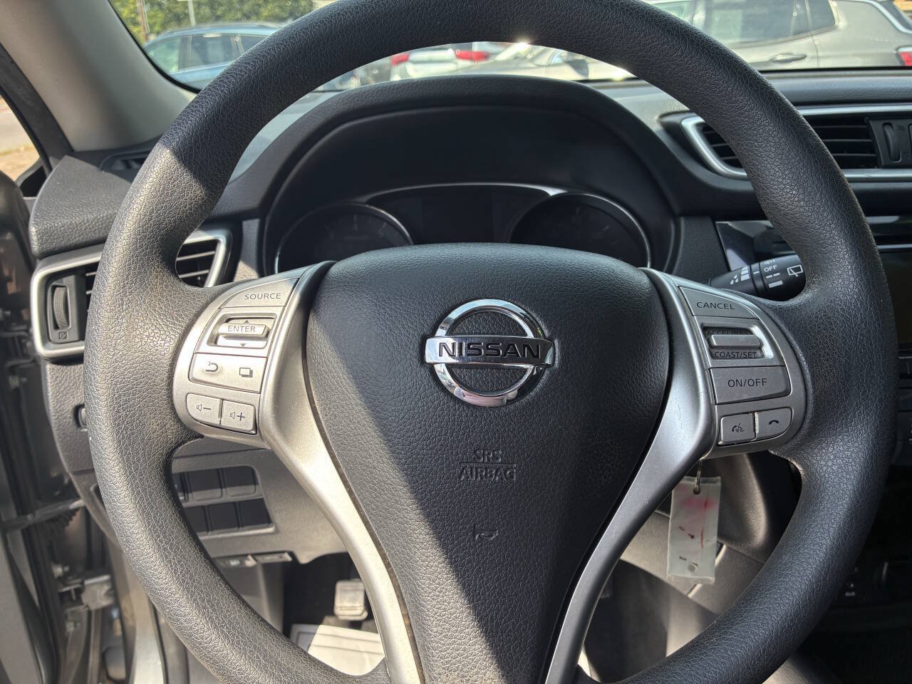 Used 2015 Nissan Rogue S FWD image 9