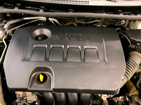 Used 2012 Toyota Corolla LE image 28