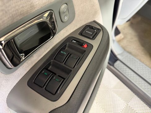 Used 2005 Honda Pilot EX image 20