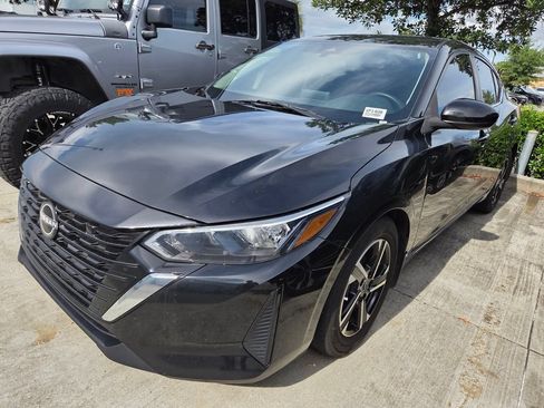 Used 2024 Nissan Sentra SV FWD image 6