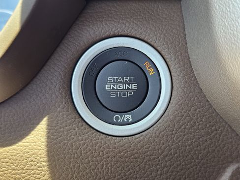 Used 2020 RAM 1500 Laramie w/ Protection Group AWD/4WD image 24
