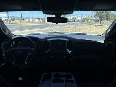 Used 2021 Chevrolet Silverado 1500 RST w/ Rally Edition AWD/4WD image 15