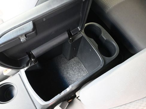 Used 2013 Toyota Tacoma PreRunner image 19