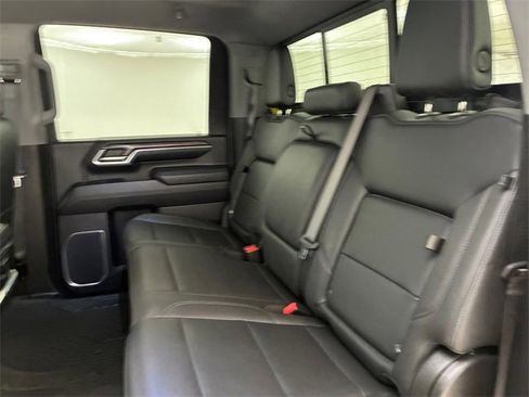 Used 2024 Chevrolet Silverado 2500 LTZ w/ LTZ Premium Package image 18