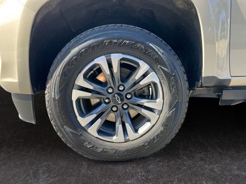 Used 2022 Chevrolet Colorado Z71 image 10