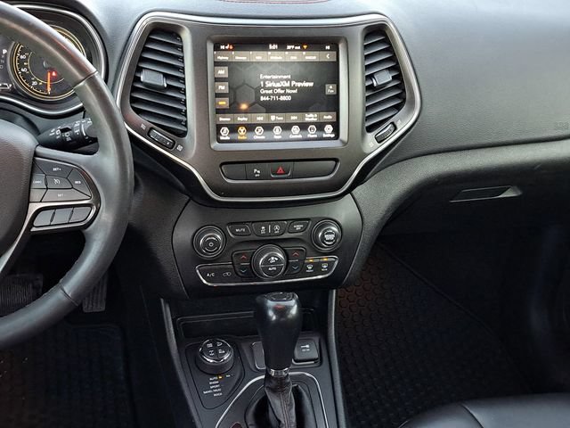 Used 2022 Jeep Cherokee Trailhawk AWD/4WD image 25