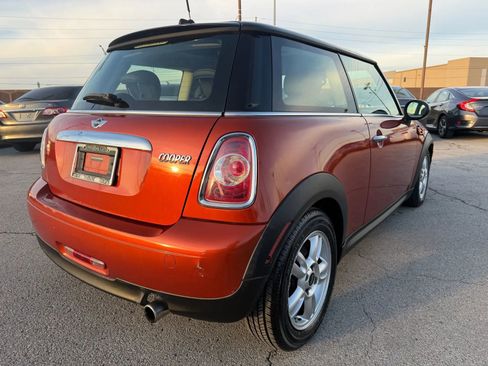 Used 2013 MINI Cooper Hardtop image 5