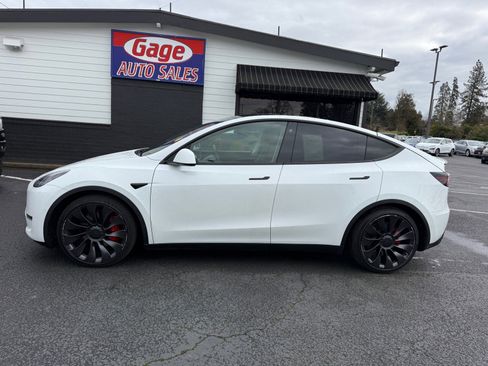 Used 2021 Tesla Model Y Performance AWD/4WD image 4