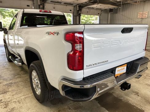 New 2025 Chevrolet Silverado 2500 LT image 9
