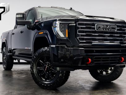 Used 2025 GMC Sierra 2500 AT4 w/ AT4 Premium Plus Package