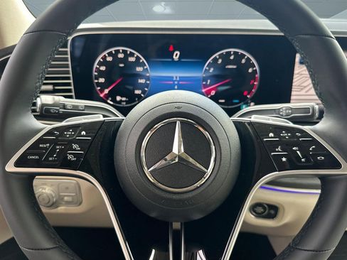 New 2026 Mercedes-Benz GLE 450 4MATIC image 17