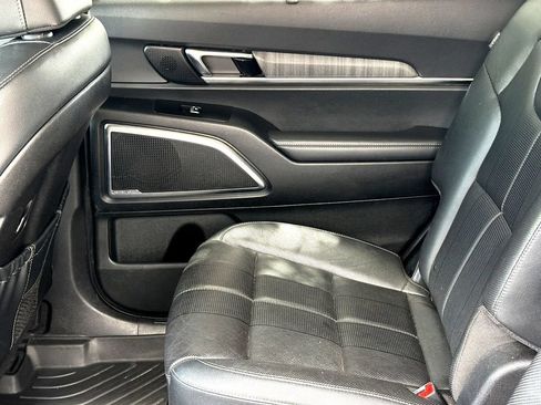 Used 2024 Kia Telluride SX FWD image 27