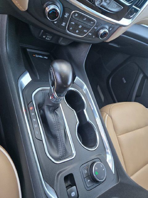 Used 2022 Chevrolet Traverse Premier w/ LPO, Floor Liner Package AWD/4WD image 16
