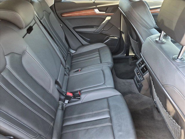 Used 2021 Audi Q5 Prestige w/ Prestige Package AWD/4WD image 22