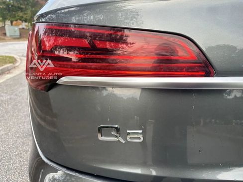 Used 2022 Audi Q5 2.0T Premium Plus image 18