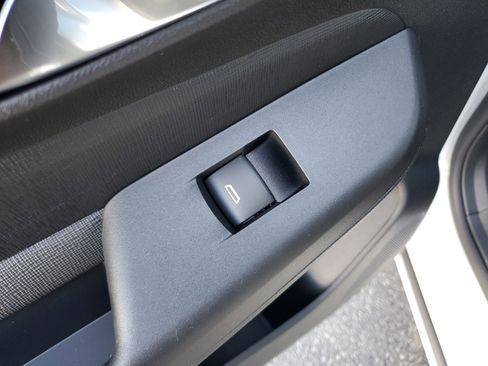 New 2026 Buick Envista Preferred w/ Convenience I Package image 36