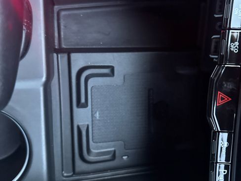 Used 2021 Dodge Durango R/T w/ Blacktop Package image 38