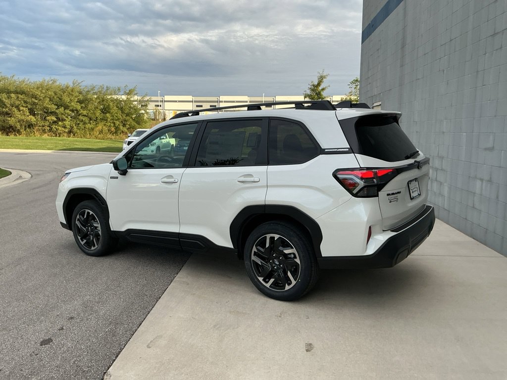 New 2026 Subaru Forester Touring AWD/4WD image 9