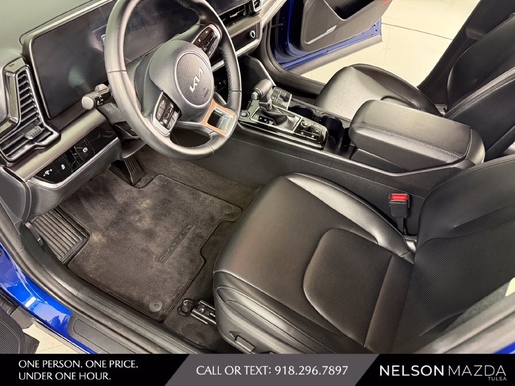 Used 2024 Kia Sportage EX FWD image 19