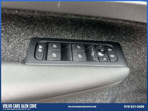 Used 2026 Volvo XC40 B5 Ultra w/ Climate Package AWD/4WD image 17