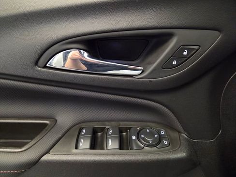 Used 2024 Chevrolet Equinox RS w/ LPO, Floor Liner Package image 27