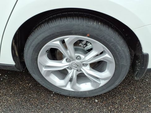 New 2026 Honda Accord LX image 10