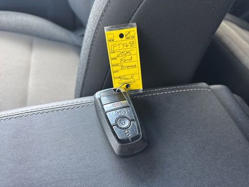 Used 2025 Ford Bronco Big Bend AWD/4WD image 35