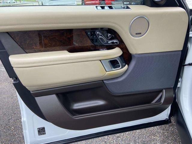 Used 2019 Land Rover Range Rover Supercharged AWD/4WD image 16