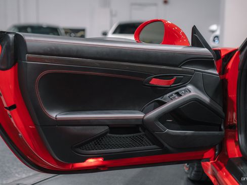 Used 2019 Porsche 911 Speedster RWD image 16