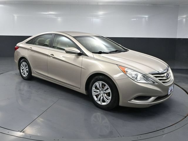 Used 2011 Hyundai Sonata GLS FWD image 1