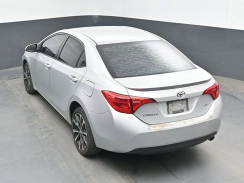 Used 2018 Toyota Corolla SE FWD image 23