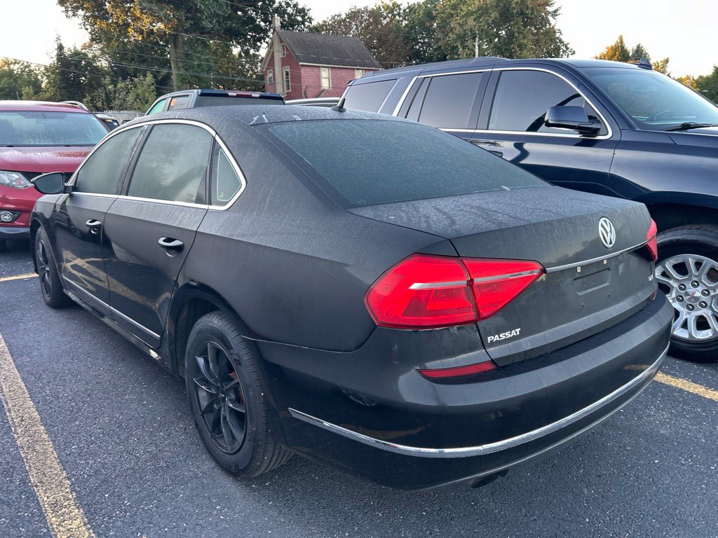 Used 2016 Volkswagen Passat 1.8T FWD image 7