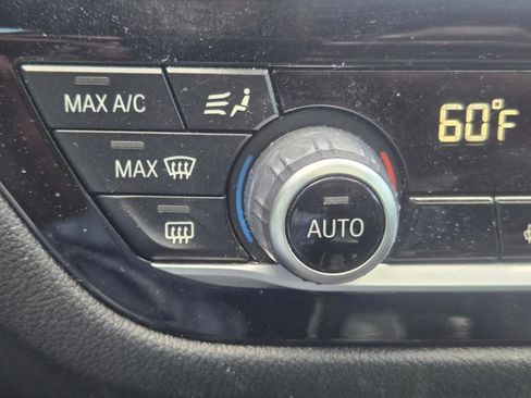 Used 2019 BMW 540i w/ M Sport Package RWD image 29